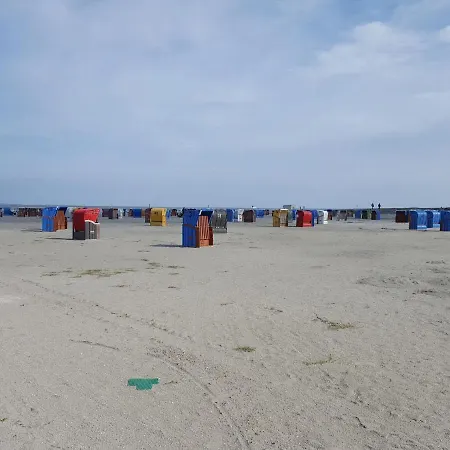 Strandmensch Dornumersiel בית נופש